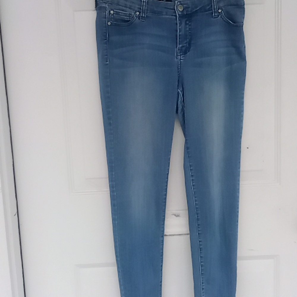Celebrity Pink jeans mid rise skinny sz 9/29